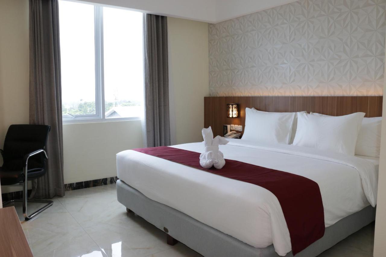 Horison Sentani Hotel Nefaar ภายนอก รูปภาพ