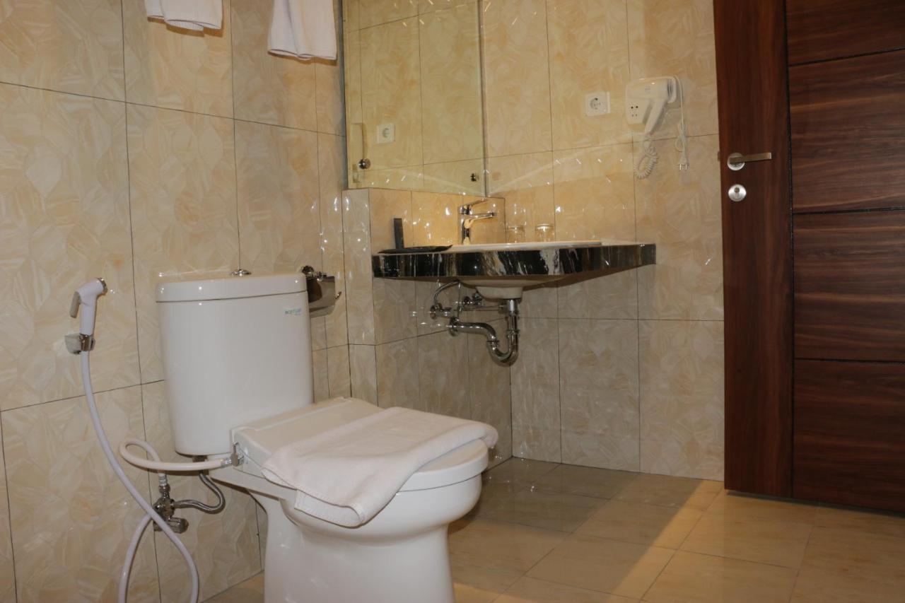 Horison Sentani Hotel Nefaar ภายนอก รูปภาพ