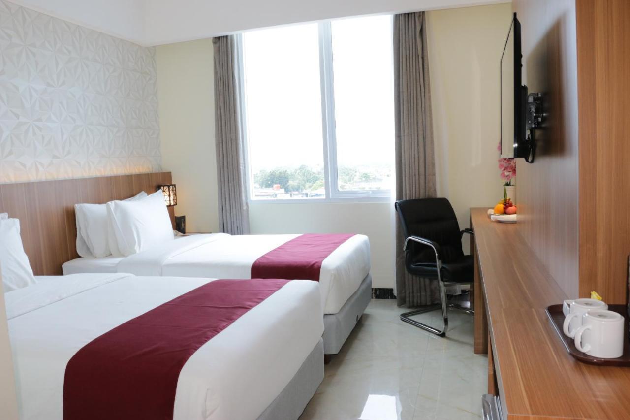Horison Sentani Hotel Nefaar ภายนอก รูปภาพ